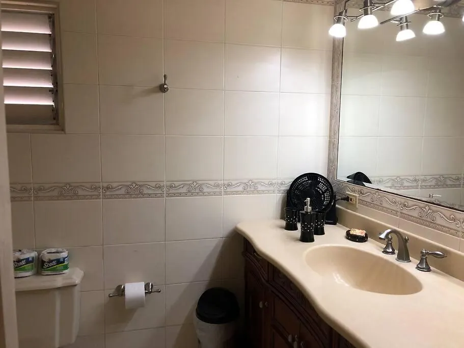Oceanfront Two Bedroom Suite - Amazing Ocean Views Montego Bay Apartment