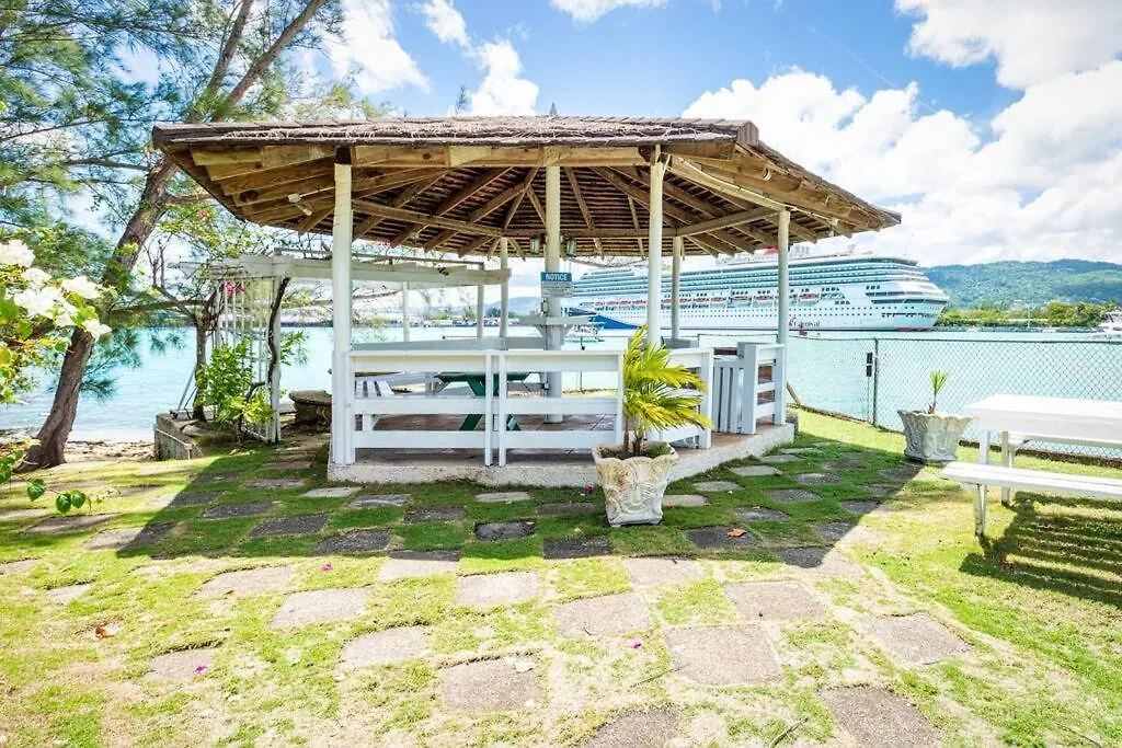 Apartment Oceanfront Two Bedroom Suite - Amazing Ocean Views Montego Bay Jamaica