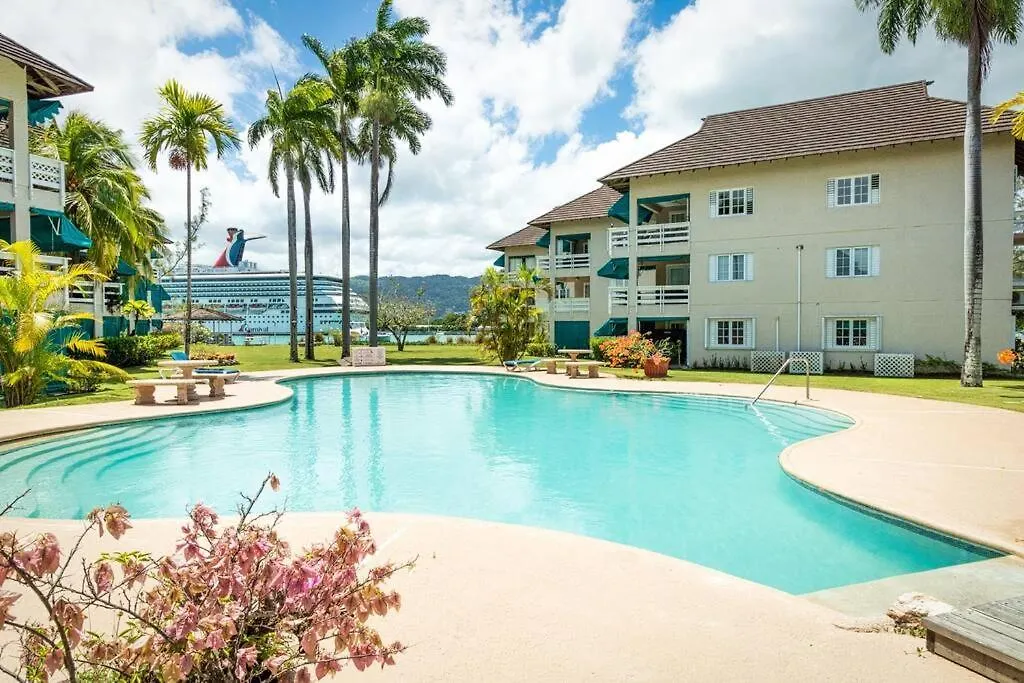 Oceanfront Two Bedroom Suite - Amazing Ocean Views contacts